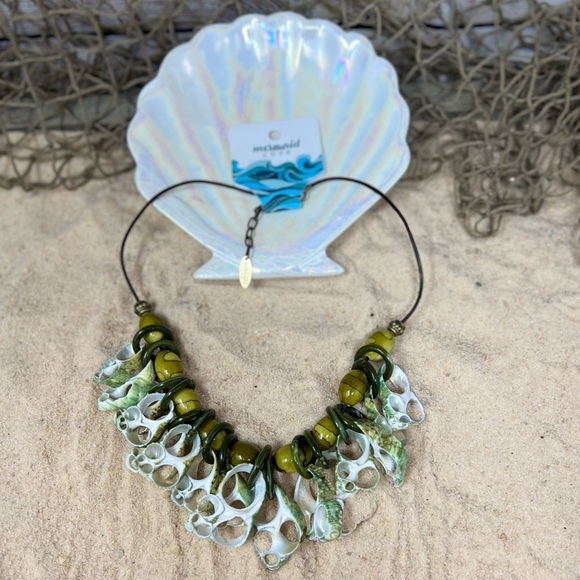 BÚZIOS Necklace - Picture 2 of 5